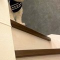 仕事のため、家を出…
