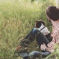 愛犬がごはんを隠し…