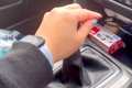 車で出かけようとす…の画像