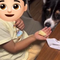 大きい方をあげる息子さん