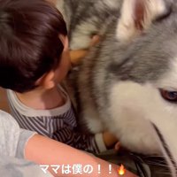 ママを取り合う星凪くん＆男の子2