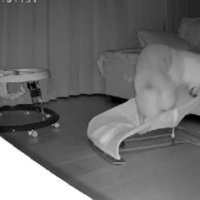 バウンサーに乗るおみそくんの姿が！！