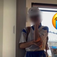 思わず涙ぐむお姉ちゃん