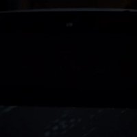 姿が見えなくなった車内