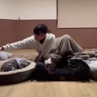 夜はみんなで雑魚寝♡