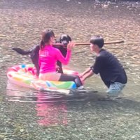 突然あお君が棒を振って…