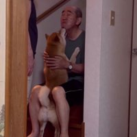 路地裏のカップル！？