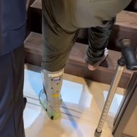 階段を上ってナナくんのもとへ