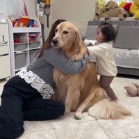 「ママは私の！！」