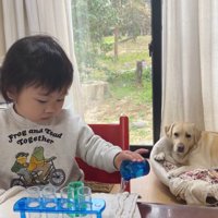 床に水をざばっ！