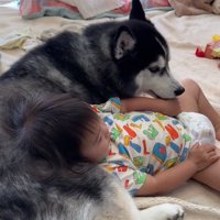 赤ちゃんとジジちゃん