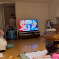 大きなぬいぐるみを見た貂ちゃん6