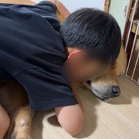アルト君にくっつくお兄ちゃん