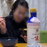 「ご飯、ちょーだい」