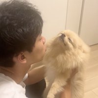 うっすら目開いてるよね…？