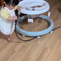 わんこのリードを引くのは…