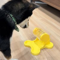 ご飯が出る玩具に苦戦するくろべえ君2