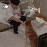 パパがミルクをあげてると…
