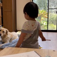 「まだ出るかな？」と期待してじーっ