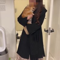 甘えながらしっぽをフリフリ♪