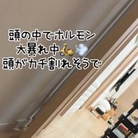 廊下の先を映す風景