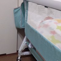 赤ちゃんが泣いています