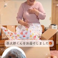 喜ぶおばあさん