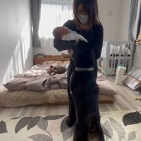 「もっと赤ちゃんを見せてよ～」