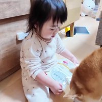 おやつをあげるって楽しいね