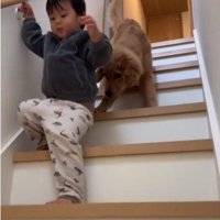 くっついて降りるころもちゃん