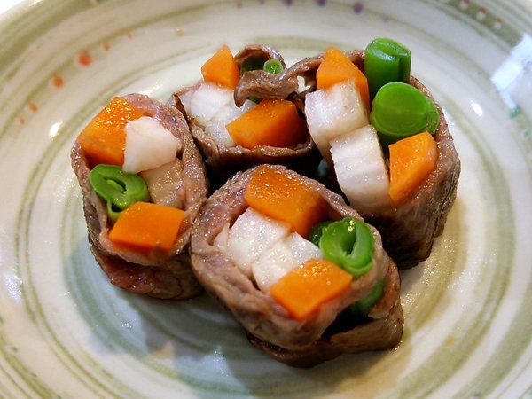 いんげんと山芋の牛肉巻き