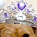娘が突然開催する『犬の誕生日会』→楽しんでいると思ったら…まさかの『絶望の表情』が390万再生「目の輝きがｗ」「あー始まったって顔で草」
