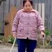 杖をつくおばあちゃんが『犬のリードを持った』結果→『引っ張らないかな』と見ていたら…感動的な光景が35万再生「泣いた」「お利口で優しい」