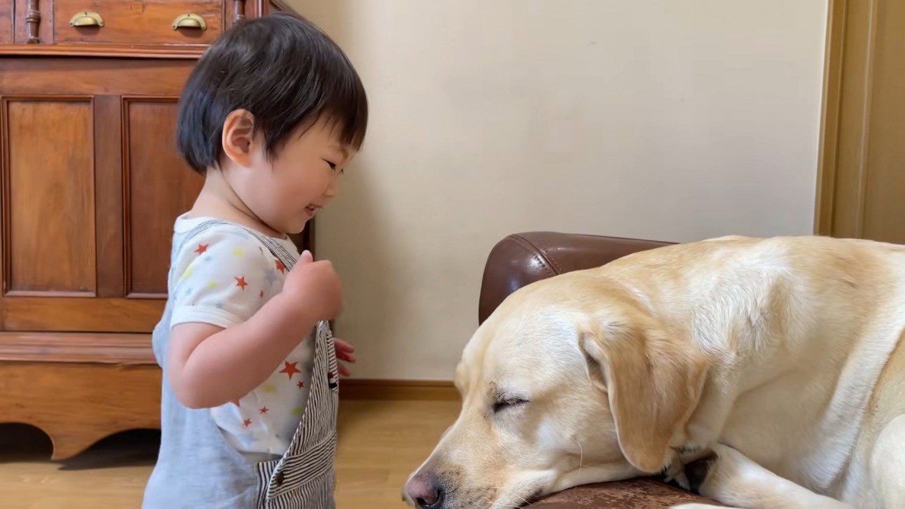 女の子もそばに