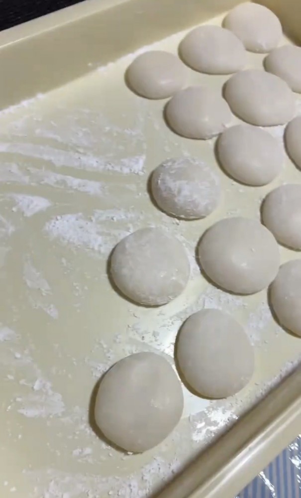 並べられたたくさんのお餅