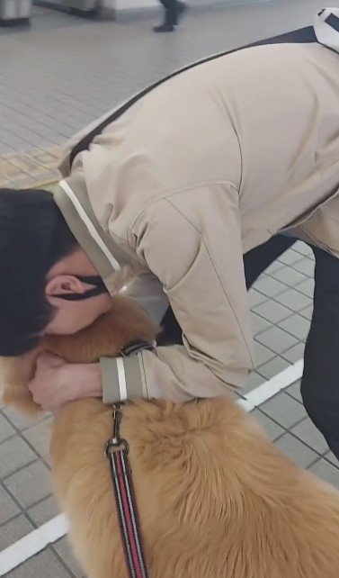 お兄ちゃんを駅までお見送り