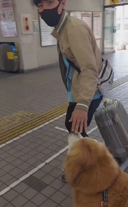 「そろそろ行くね」