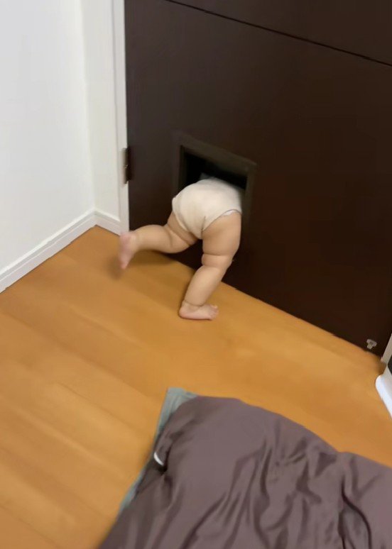 ジタバタする赤ちゃんに…