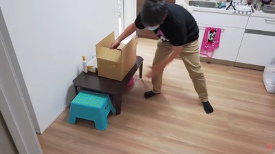 パパがサプライズ準備中