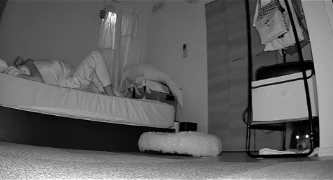 寝返りを打った時のミーシャちゃんの反応9