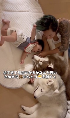 赤ちゃんを離すと…