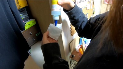 耳掃除を嫌がるきなこちゃん