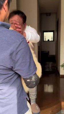 思わず手が伸びて…