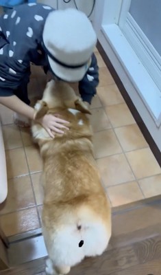 「おかえりぃぃ」