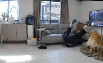 バランスを崩して落下