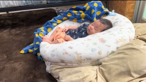 赤ちゃんを起こしたいとらじろう君⑩