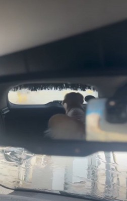 後ろまで隅々警備!!