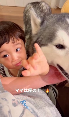 ママを取り合う星凪くん＆男の子4