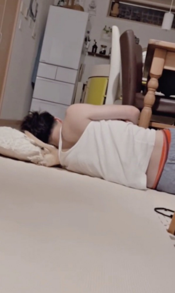 パパ「ZZZ…」