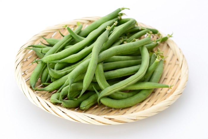 ざるに盛られたいんげん